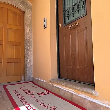 فندق مبيت وإفطار Da Conte Al Vicoletto فوندي